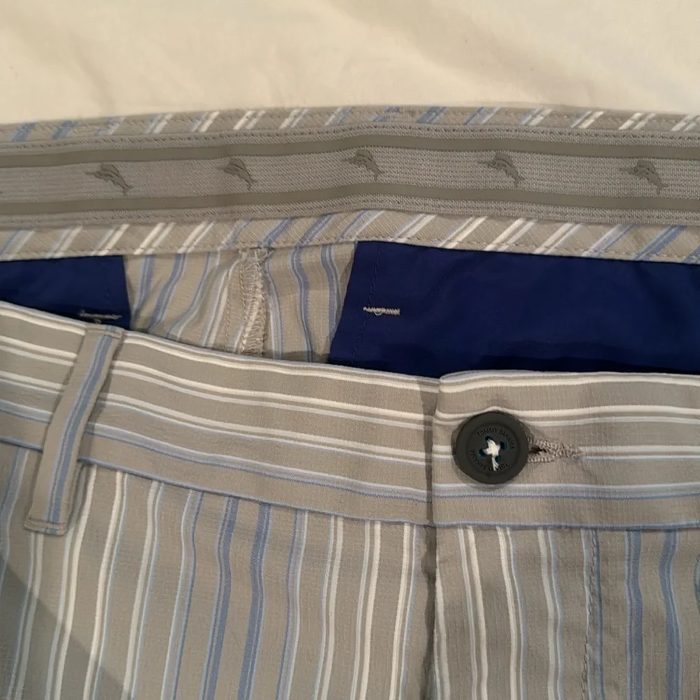 Tommy Bahama 🔥gray shorts with white and blue stripes